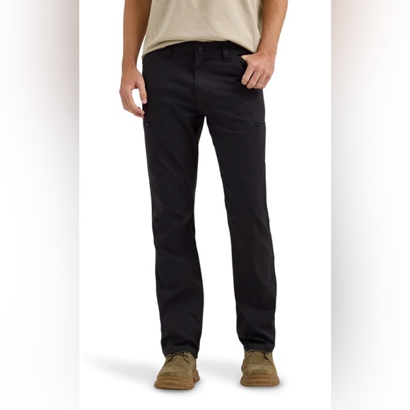Wrangler Men’s Outdoor All Terrain Cargo Pant - Picture 1 of 4